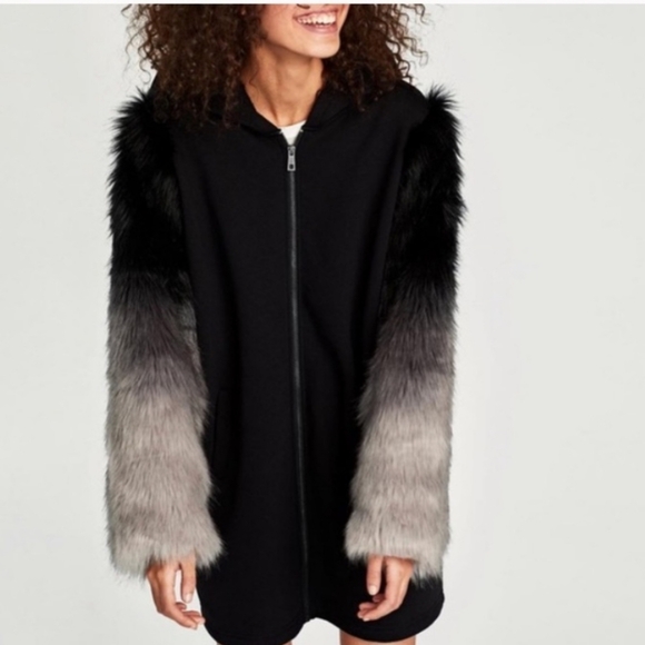 Zara W/B Faux Fur Full Zip Hoodie Jacket M NWOT - Picture 2 of 5
